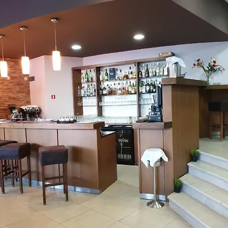 Private In Aspen Golf And * Razlog