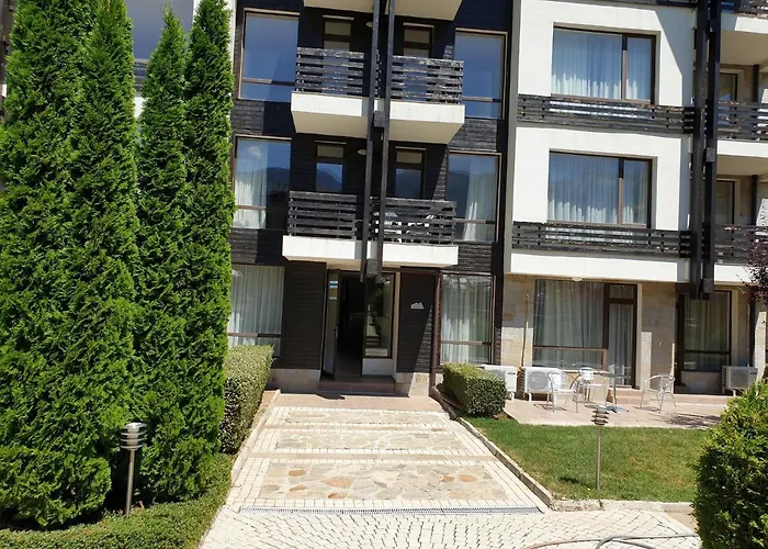 Private In Aspen Golf And * Разлог