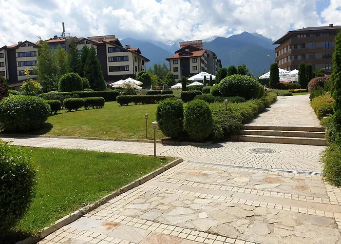 Здравен курорт Private In Aspen Golf And *